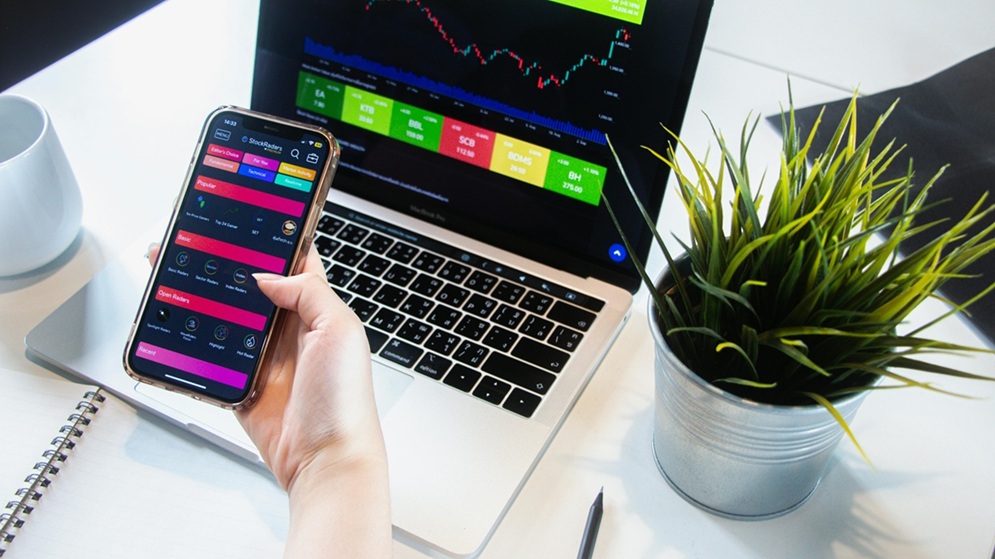 start investing with as little as $100
