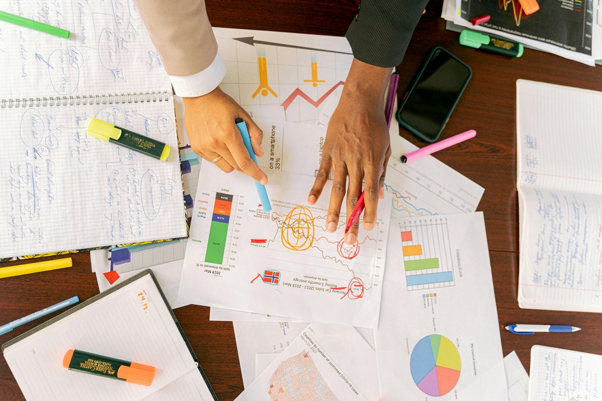 best certifications for women to get high income jobs without degree
