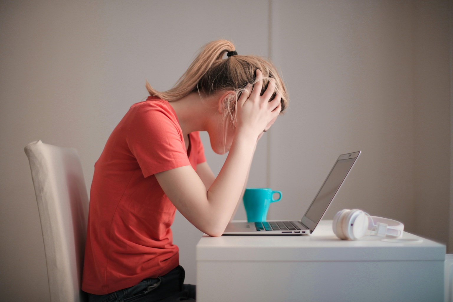 mistakes to avoid for women starting affiliate marketing